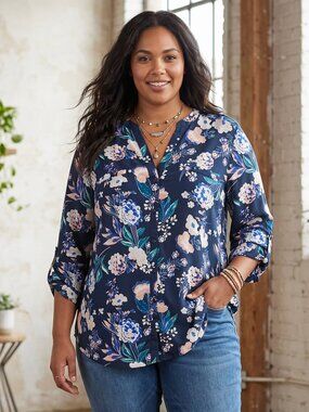 Simply Emma Floral Boho Top Navy Flowy V Neck Office Cottage‎ Romantic Size 1X